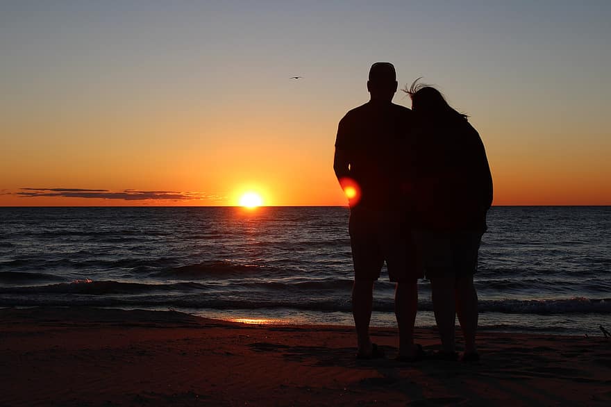 cuplu, plajă, apus de soare, apă, dragoste, romantism, împreună, amurg, mare, ocean, Lacul Michigan