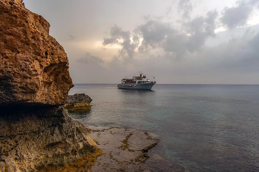 båt, hav, stenar, klippa, kust, horisont, erosion, geologi, cypern, cavo greko, landskap