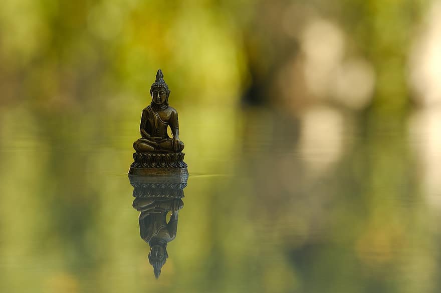 Statua Buddy, medytacja, Budda, statua, spokój, duchowość, wiara, religia, buddyzm
