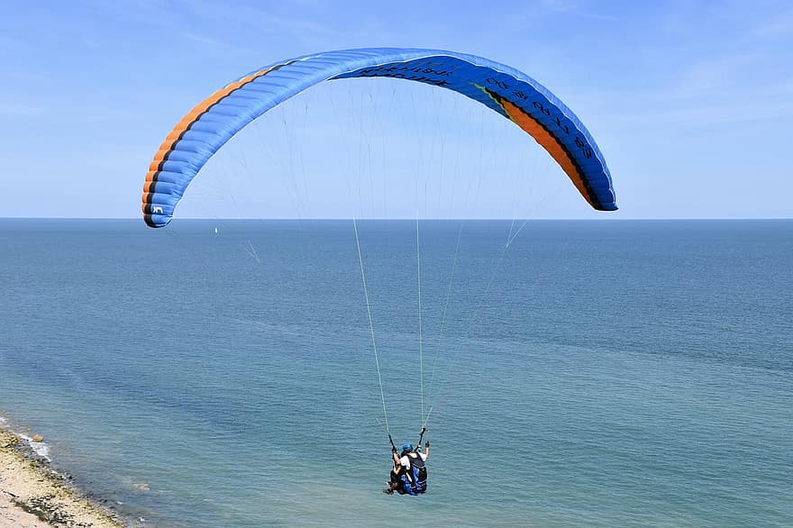 Gleitschirmfliegen, blauer Himmel, Flug, Flugzeug, Gleitschirm, blaues Meer, Landschaft, Extremsportarten, Fallschirm, Sport, Abenteuer