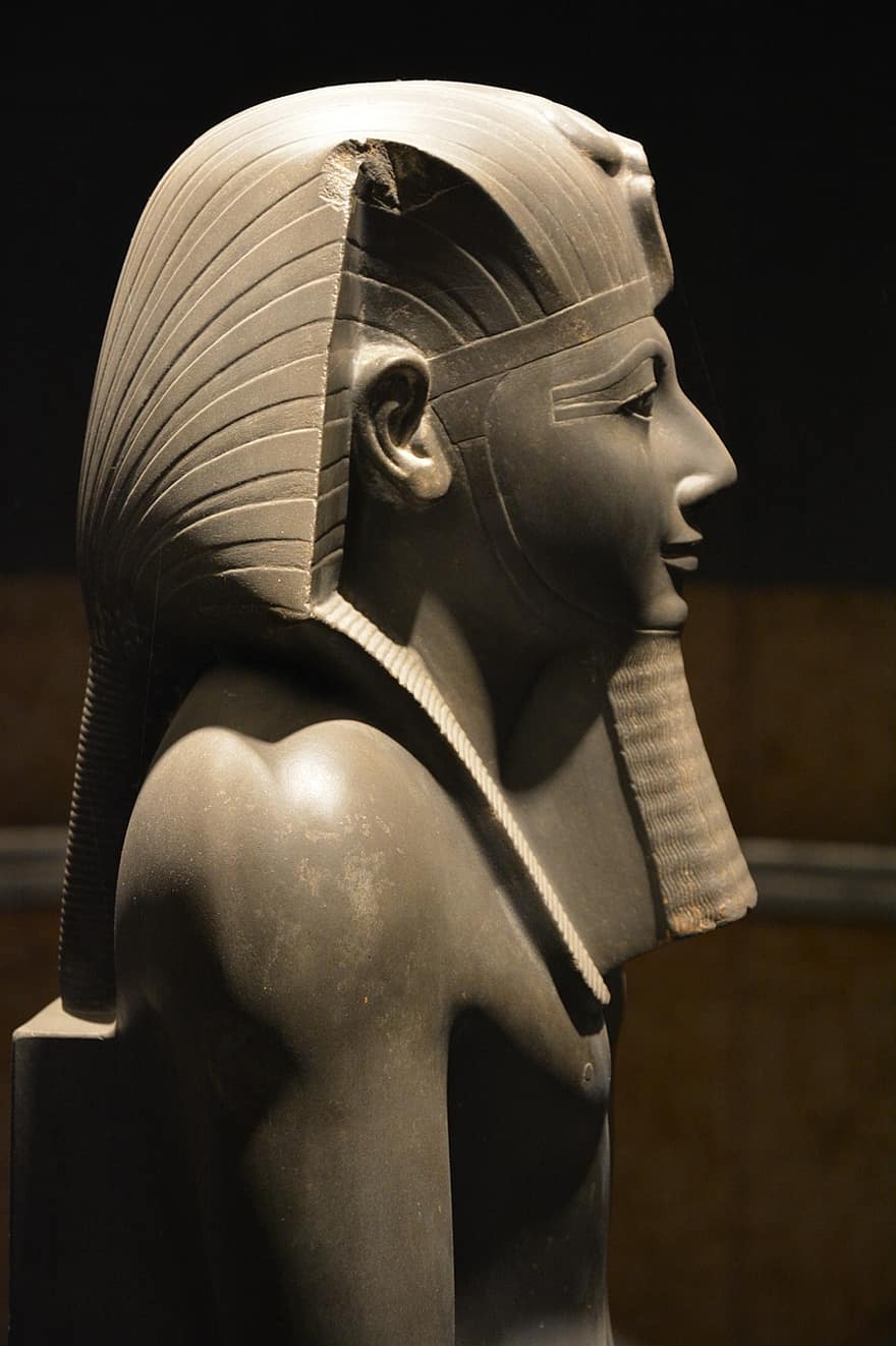 faraono statula, senoji skulptūra, Senovės Egipto artefaktas, muziejus