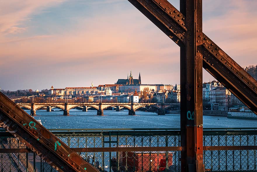 hradčany, Πράγα, πόλη, γέφυρα, ποτάμι, Κάστρο της Πράγας, vltava, Τσεχική Δημοκρατία, διάσημο μέρος, αρχιτεκτονική, αστικό τοπίο