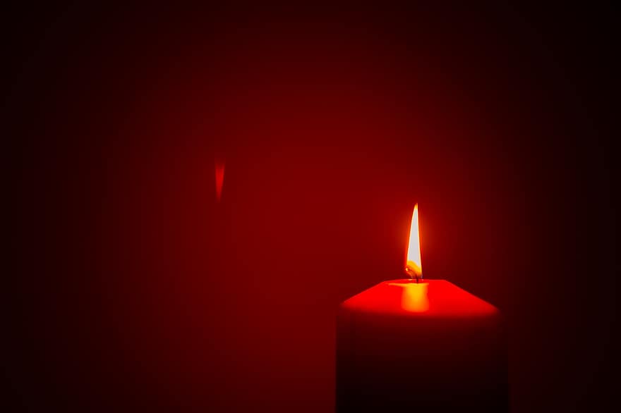 свічка, червоний, полум'я, при свічках, віск, гніт, опік, палаюча свічка, розжарювання, світло, свічник