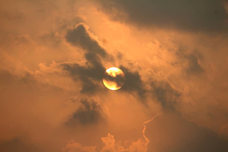 zonsondergang, zon, schilderij met veel lucht, wolken, cloudscape, gouden uur, hemel, schemer