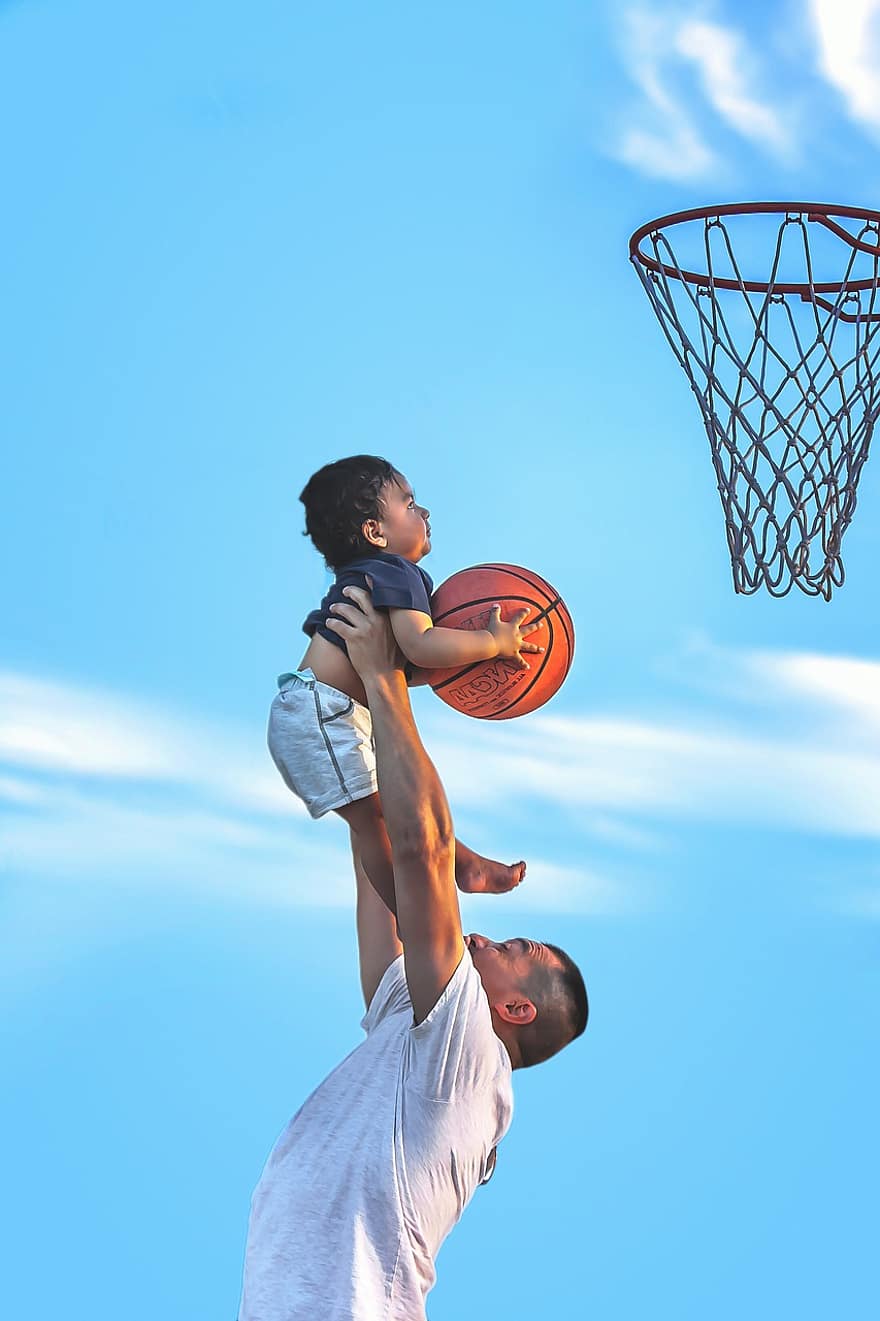 Koszykówka, dziecko, ojcostwo, ojciec, chłopcy, sport, gra, mężczyźni, styl życia, zabawa, figlarny