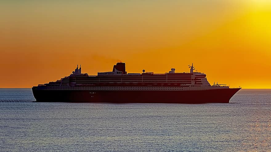 královna mary 2, zaoceánský parník, západ slunce, výletní loď, moře, námořní plavidlo, Lodní doprava, přeprava, voda, dopravy, loď
