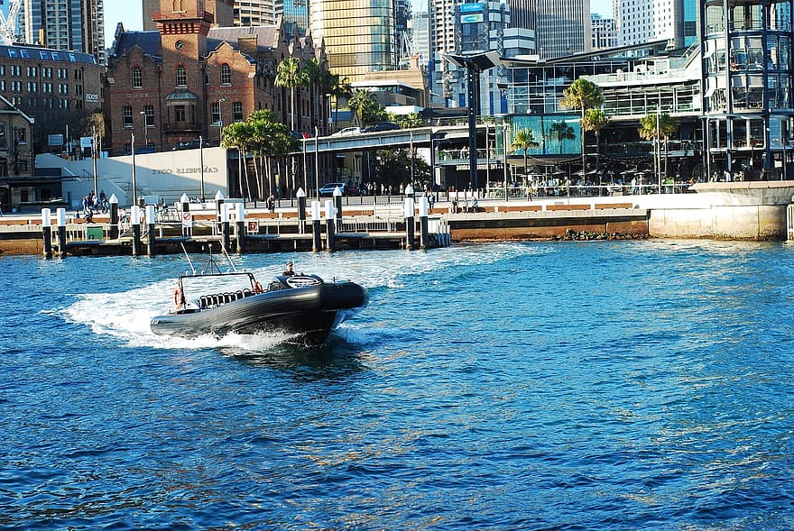 ゴムボート、海、シティ、港、ボート、スピードボート、桟橋、ドック、建物、都市、シドニー