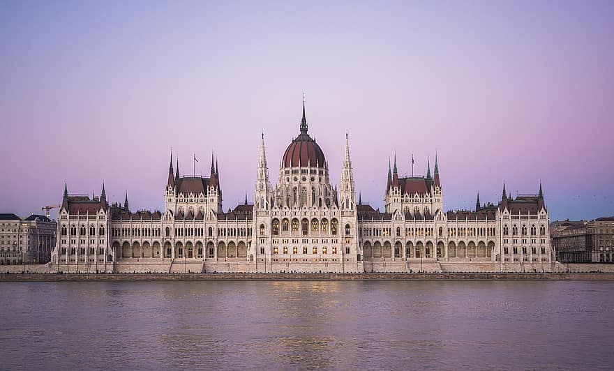 ungarisches Parlamentsgebäude, Donau, Gebäude, die Architektur, Budapest, Ungarn, Fluss, Parlament von Budapest, Nationalversammlung von Ungarn, Regierungsgebäude, ungarisches parlament