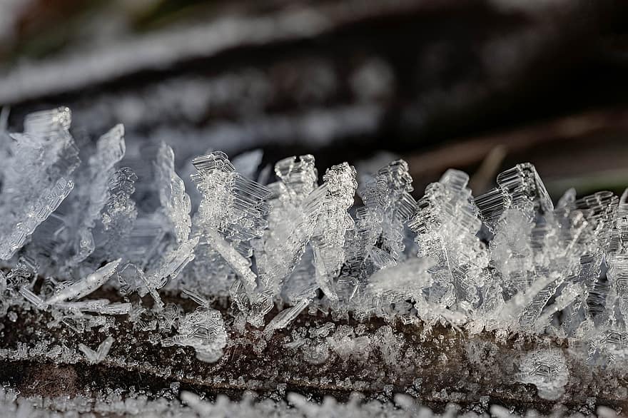 Frost, Eis, Kristalle, Eiskristalle, Winter, kalt, Nahansicht, Natur, Frische, Hintergründe, Wasser