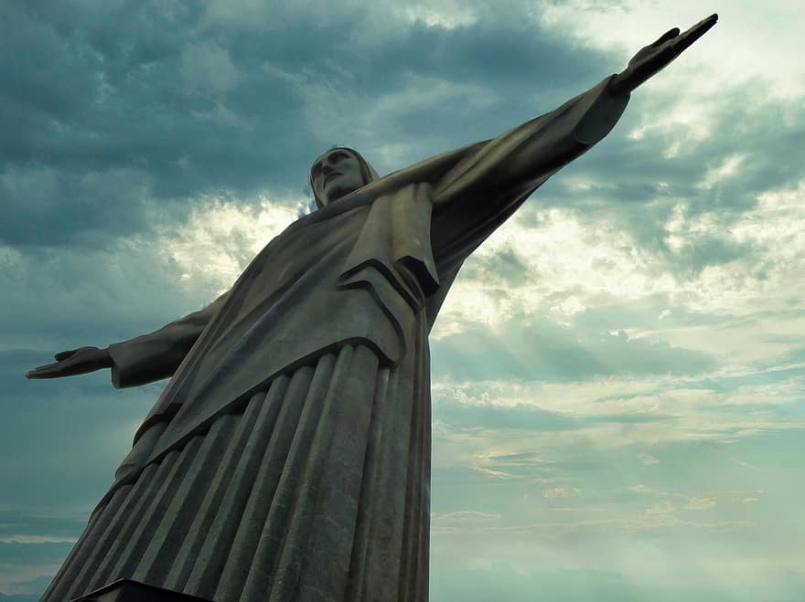 Christ Rédempteur, Jésus, statue, ciel, des nuages, lumière du soleil, sculpture, point de repère, Rio de Janeiro, corcovado