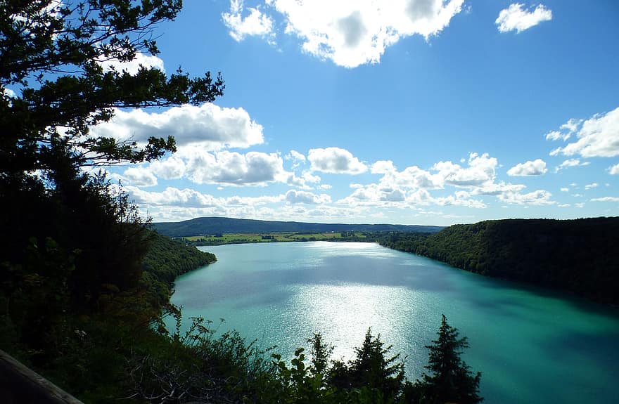 Lake, Chalain, Jura, Mountain, Landscape, Nature, Switzerland, Hiking, Sky, Cascade