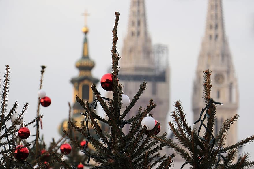 pohon Natal, Katedral, gereja, panorama zagreb, kedatangan, dekorasi, suasana hati, Kekristenan, budaya, musim dingin, agama