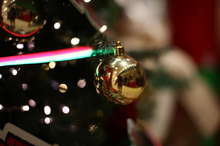 Christmas Tree, Ornament, Decoration, Holiday, Bauble, Christmas, Xmas, Celebration, December, Seasonal, Festive