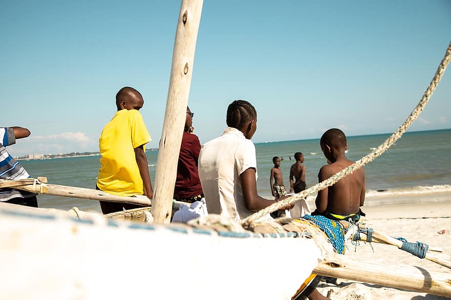 Strand, Boot, Menschen, Tansania, Urlaub, Küste, Meer