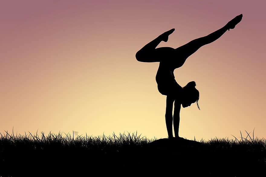 dona, ioga, silueta, pose, postura de ioga, exercici, meditació, aptitud, salut, estil de vida, relaxació