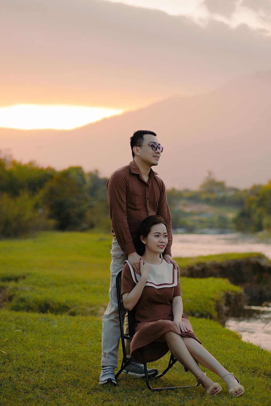 Couple, Meadow, Sunset, Nature, Outdoors, Affection, Twilight, men, lifestyles, love, togetherness
