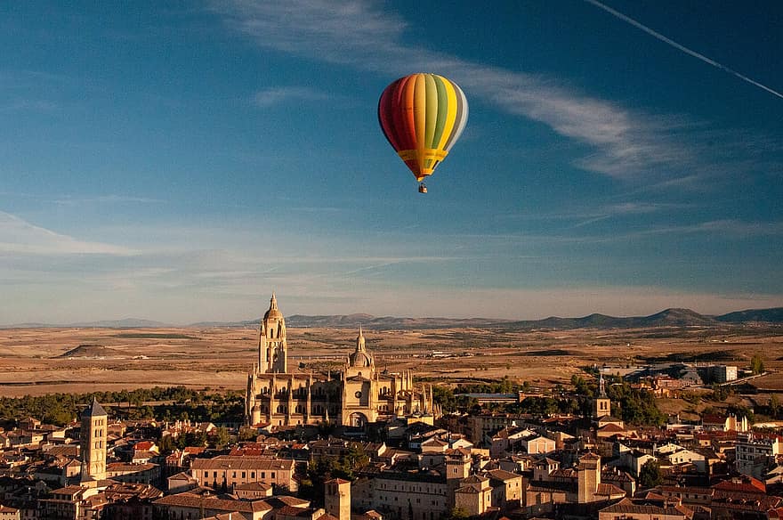 kuumailmapallo, lentäminen, maisema, kaupunki, seikkailu, näkymä, Segovia, matkustaa, matkakohteet, kuuluisa paikka, matkailu