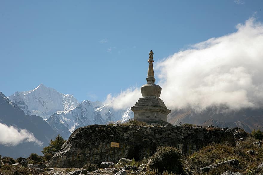 히말라야 산맥, 킨진 곰파, 네팔, 랑탕, 산, 종교, 불교, 유명한 곳, 경치, 여행, 문화