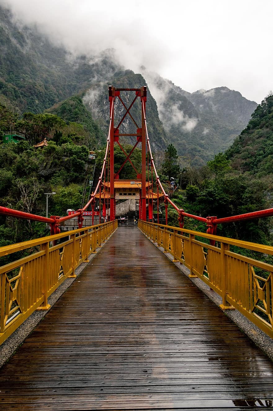 мост, храм, планина, Тайван, дъжд, облаци, метеорологично време, природа, пейзаж, туризъм, дърво