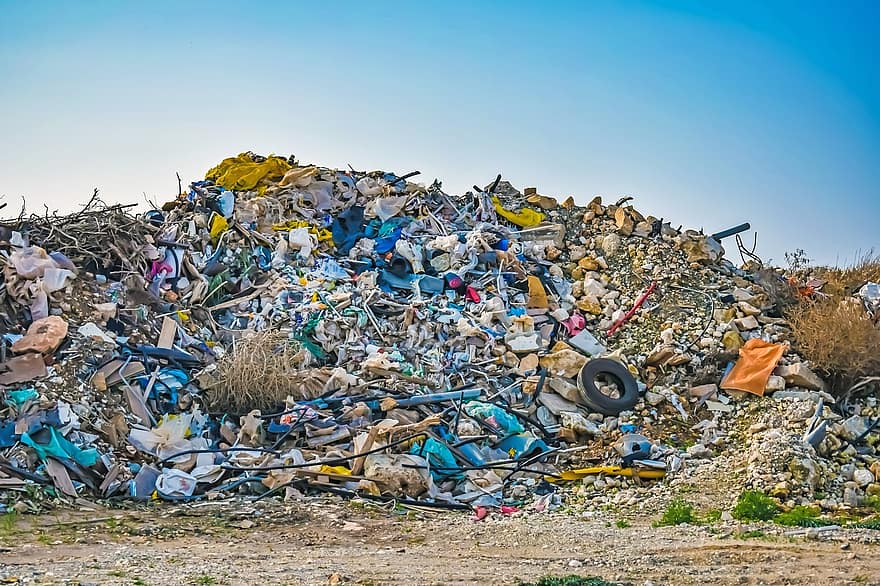 escombraries, malbaratament, Pol · lució, abocador, reciclatge, ecologia, medi ambient, desguàs, abocador d'escombraries, ferralla, Munt