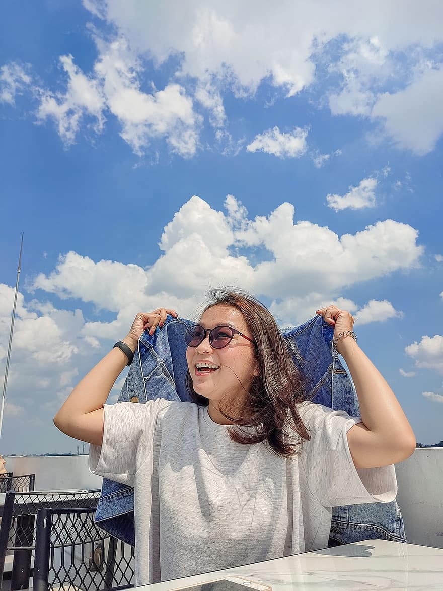 mulher, Indonésia, dia ensolarado, ao ar livre, retrato