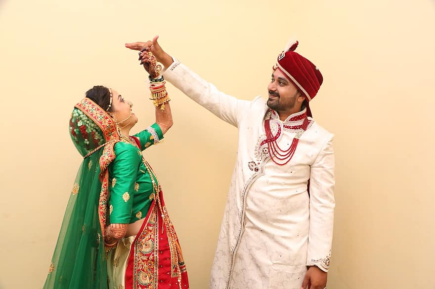 Pareja, Boda, bailando, matrimonio, novia, novio, tradicional, hindú, indio, hombre, mujer