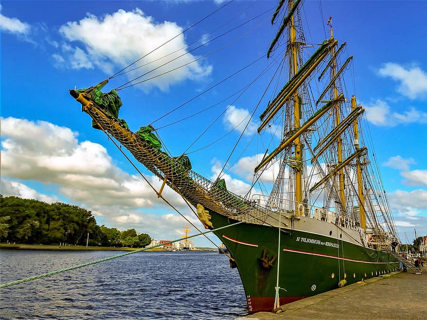 जलयात्रा जहाज़, अलेक्जेंडर वॉन हम्बोल्ट ii, बंदरगाह, जर्मन छाल, प्रशिक्षण यान, पुनर्निर्मित, हरी पाल, समुंद्री जहाज, समुद्र, पुरानी रोशनी की प्रतिकृति, स्टील से