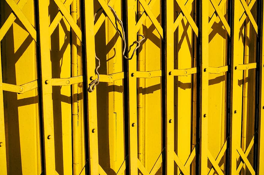охранителна врата, вход, метал, Жълта порта, релси, порта, жълт, фонове, ограда, модел, дърво