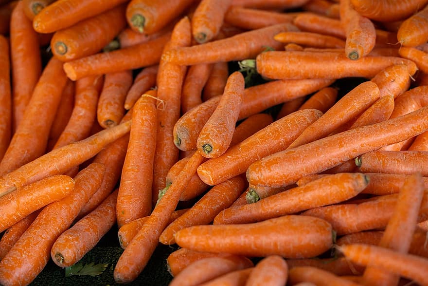 marchew, warzywa, rynek, świeże warzywa, świeże marchewki