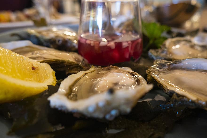 Oysters, Seafood, Dining, Shellfish, Restaurant, Meal, France