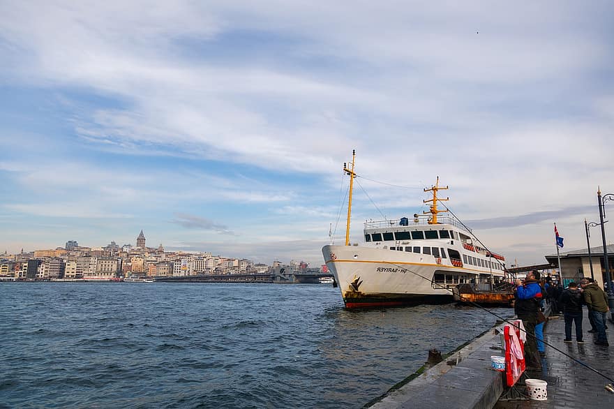 Bosphorus, ช่องแคบอิสตันบูล, ท่าเรือ, อิสตันบูล, มหาสมุทร, ทะเล, ไก่งวง, เรือเดินทะเล, น้ำ, การท่องเที่ยว, การขนส่ง