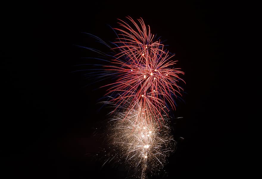 vuurwerk, explosie, vermaak, knal, feest, vuurwerk nacht, nacht, exploderende, viering, brand, natuurlijk fenomeen