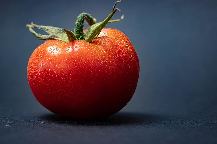 tomaat, rood, dauw, waterdruppels, vochtig, nat, vers, rijp, eten, voedsel, biologisch
