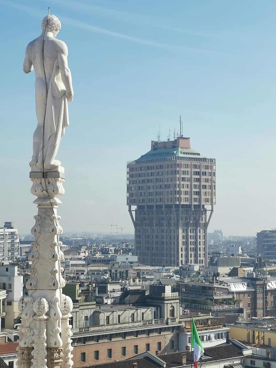 Italia, kaupunki, matkustaa, matkailu, Milano, kuuluisa paikka, kaupunkikuvan, arkkitehtuuri, patsas, rakennuksen ulkoa, rakennettu rakenne