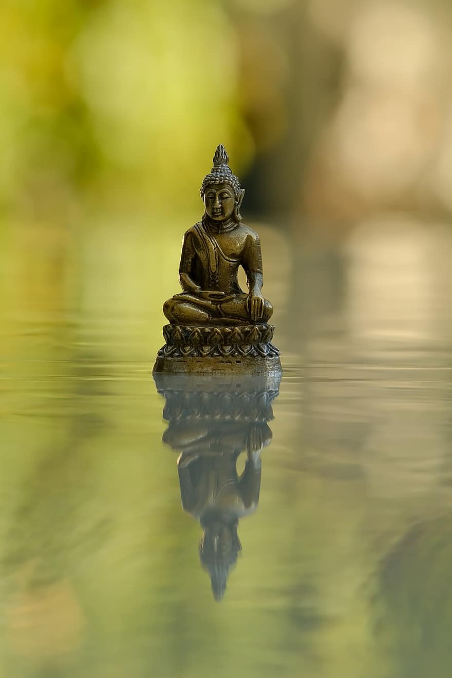 Buda, estàtua, aigua, reflexió, budisme, religió, fe, serenitat, meditació, espiritualitat, ioga