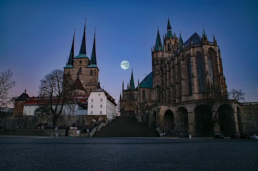 erfurt, Německo Durynsko, Německo, dom, kostel, noc, noční fotografie, osvětlení, Zajímavosti, morgenstimmung, měsíc