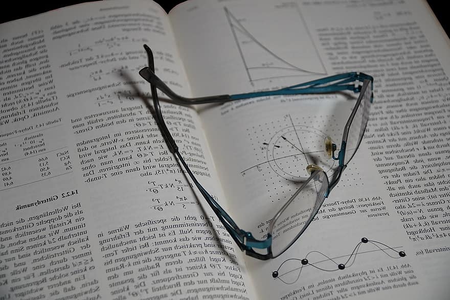 物理、本、読む、眼鏡、調査、めがね、教育、習う、キリスト教、聖書、ページ