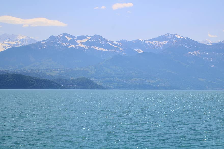 ทะเลสาป, ภูเขา, ภูเขาแอลป์, วันที่แดดจ้า, ประเทศสวิสเซอร์แลนด์, ธรรมชาติ, ทะเลสาบทูน, ภูมิประเทศ, กลางแจ้ง, สีน้ำเงิน, น้ำ