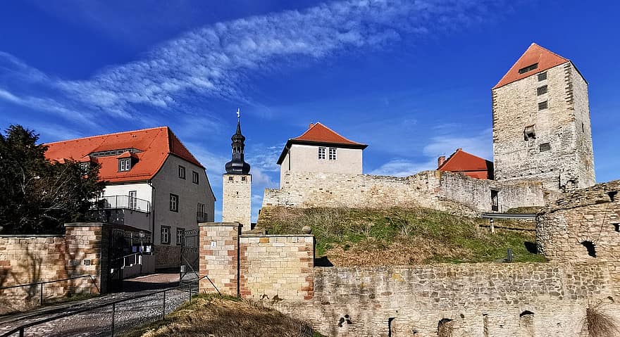 城、クエルトフルト、ザーレクライス、ザクセンアンハルト州、ドイツ、歴史的な、ロマネスク様式の道、中世
