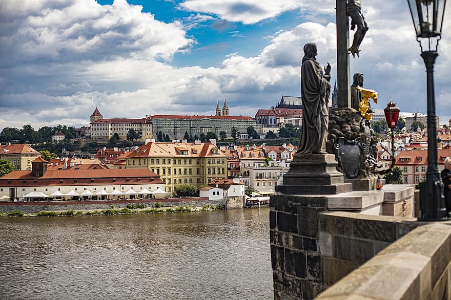 Praha, jembatan, kota