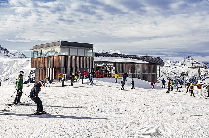 Vorarlberg, station de ski, L'Autriche, la nature, les montagnes, neige, Alpes, hiver, ski, personnes, foule