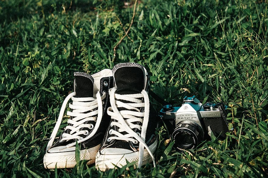 Příroda, obuv, Fotoaparát, tráva, boty, zelená barva, grafické vybavení, zařízení, sport, sportovní boty, letní