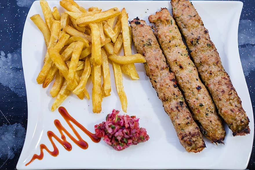 kebab, ranskalaiset, ruokalaji