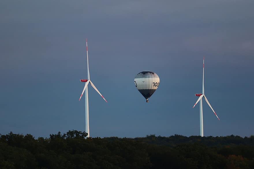 varmluftballon, vindmøller, vindmøllefarm, flyvningen, Vindenergi, vindturbine, vindkraftværk, himmel