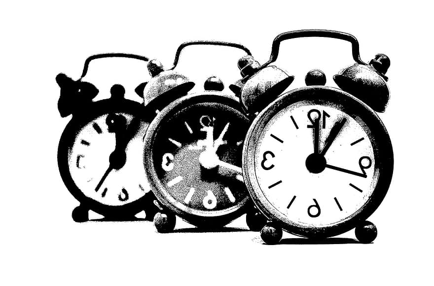 11時間、考え直す時間、災害、変革の時、目覚まし時計、クロック、ベルを鳴らす、ダイヤルする、ポインタ、時間、時間を示す