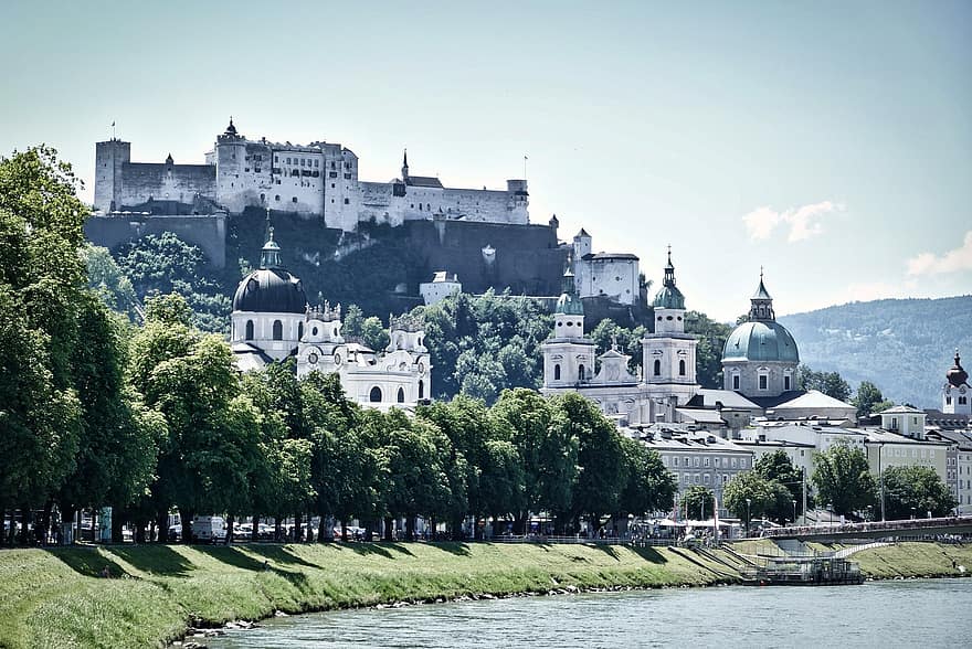 castello, fortezza, montagna della fortezza, architettura, punto di riferimento, collina cittadina, fortezza di Hohensalzburg, Austria, Medioevo, vista della città, città