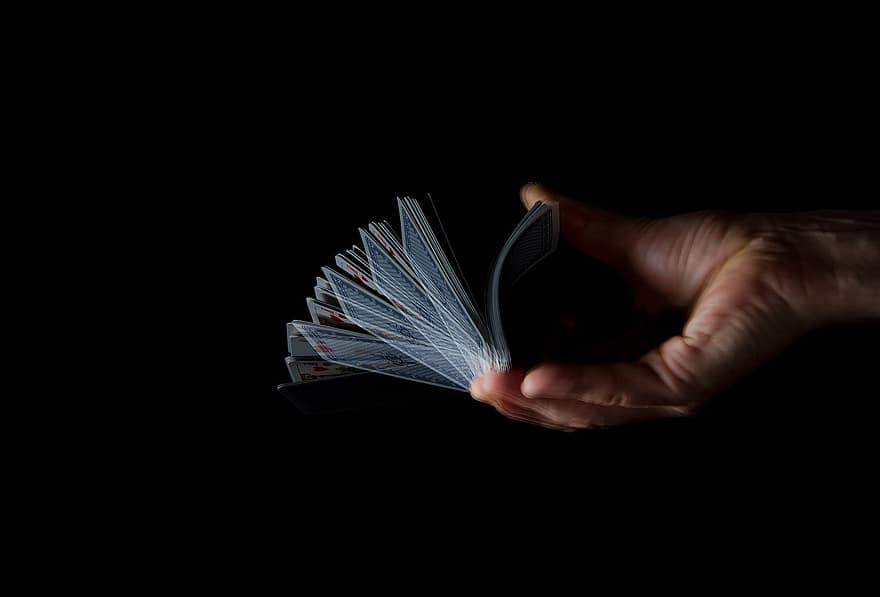 Playing Cards, Card Trick, Card Manipulation, gambling, poker, card game, leisure games, success, human hand, black background, competition