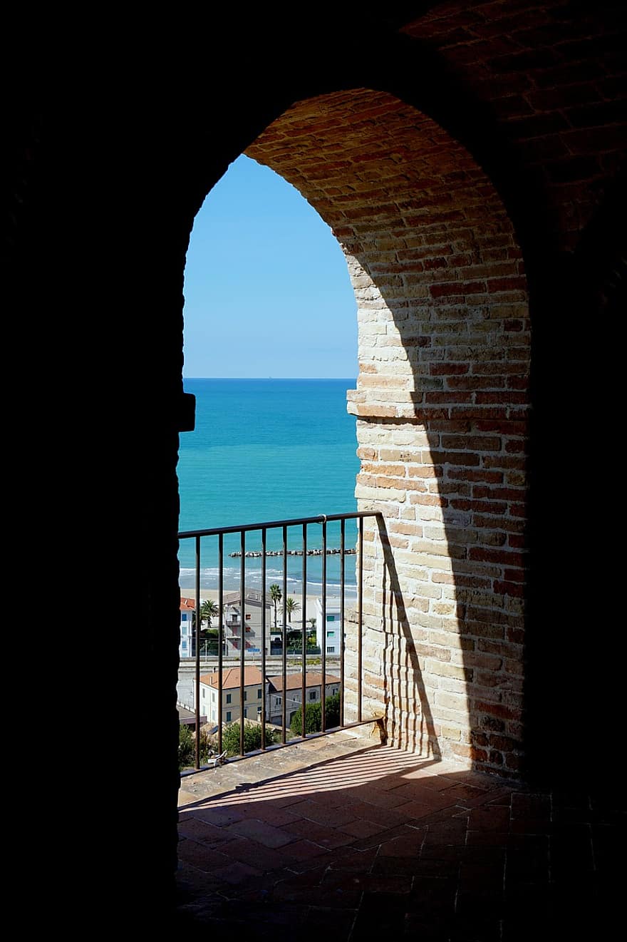 прозорец, брегова линия, море, пейзаж, океан, слънчева светлина, прозоречна арка