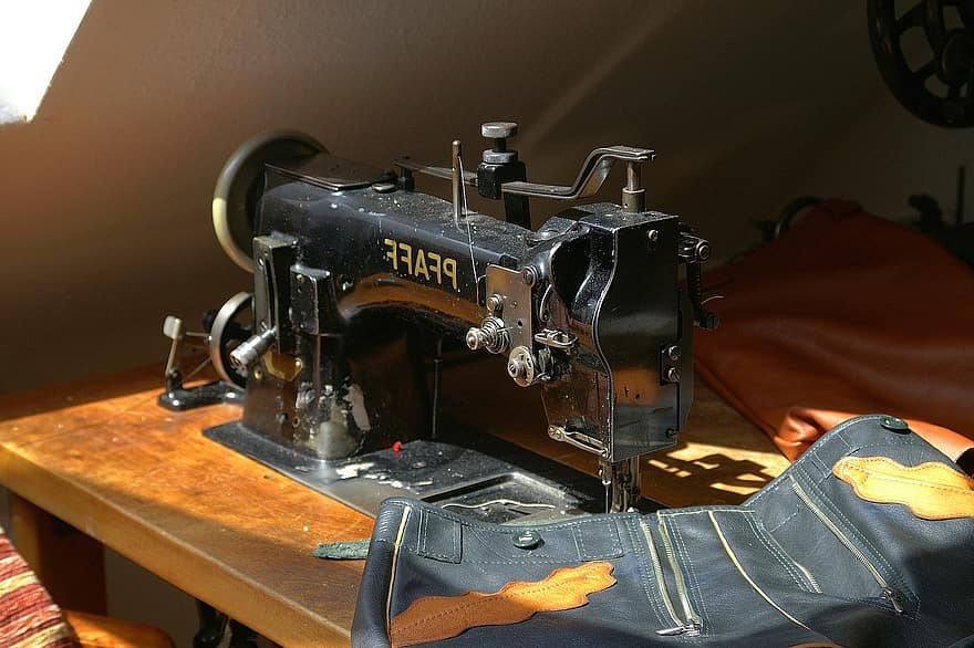ماكينة الخياطة ، تصميم الأزياء ، جلد ، حرفة ، قطع الجلود ، يصلح