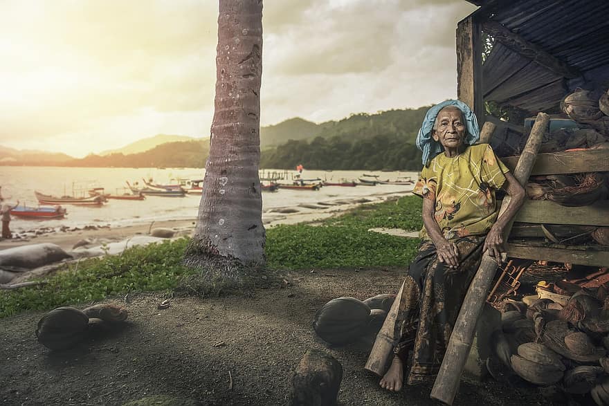 stará žena, pobřeží, kokosové ořechy, senior, starší, letitý, babička, žena, v důchodu, pláž, venkovsky zivot